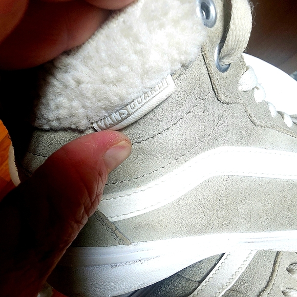 Womens Van's Hi Top Sneakers - Picture 4 of 7